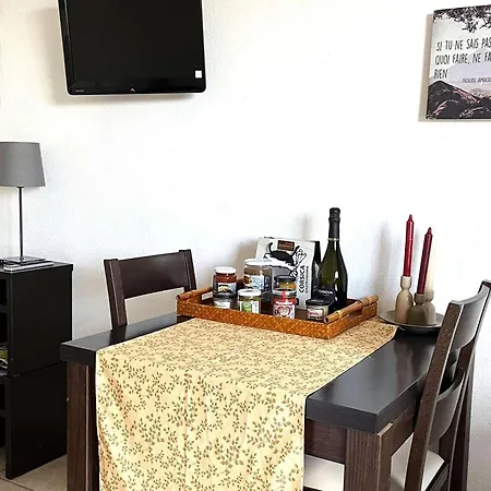 Studio Calme Avec Terrasse, Piscine, Proche Plages Et Centre, Climatisation - Fr-1-650-37 Saint-Florent (Corsica)